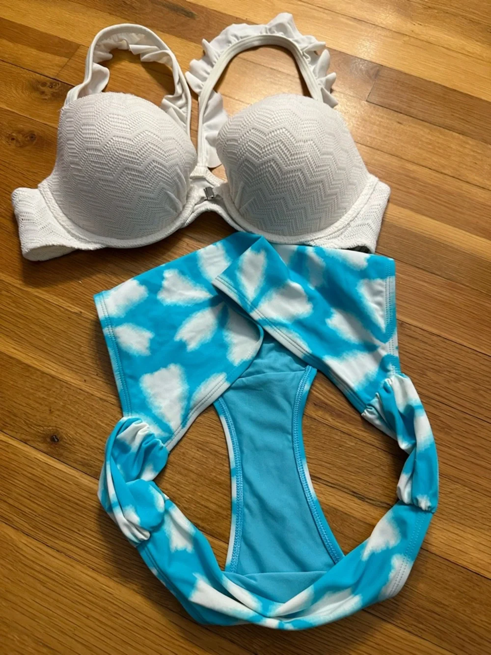 aerie‎ White Ruffle Strap Bikini Top with Blue Tie-Dye Bottoms